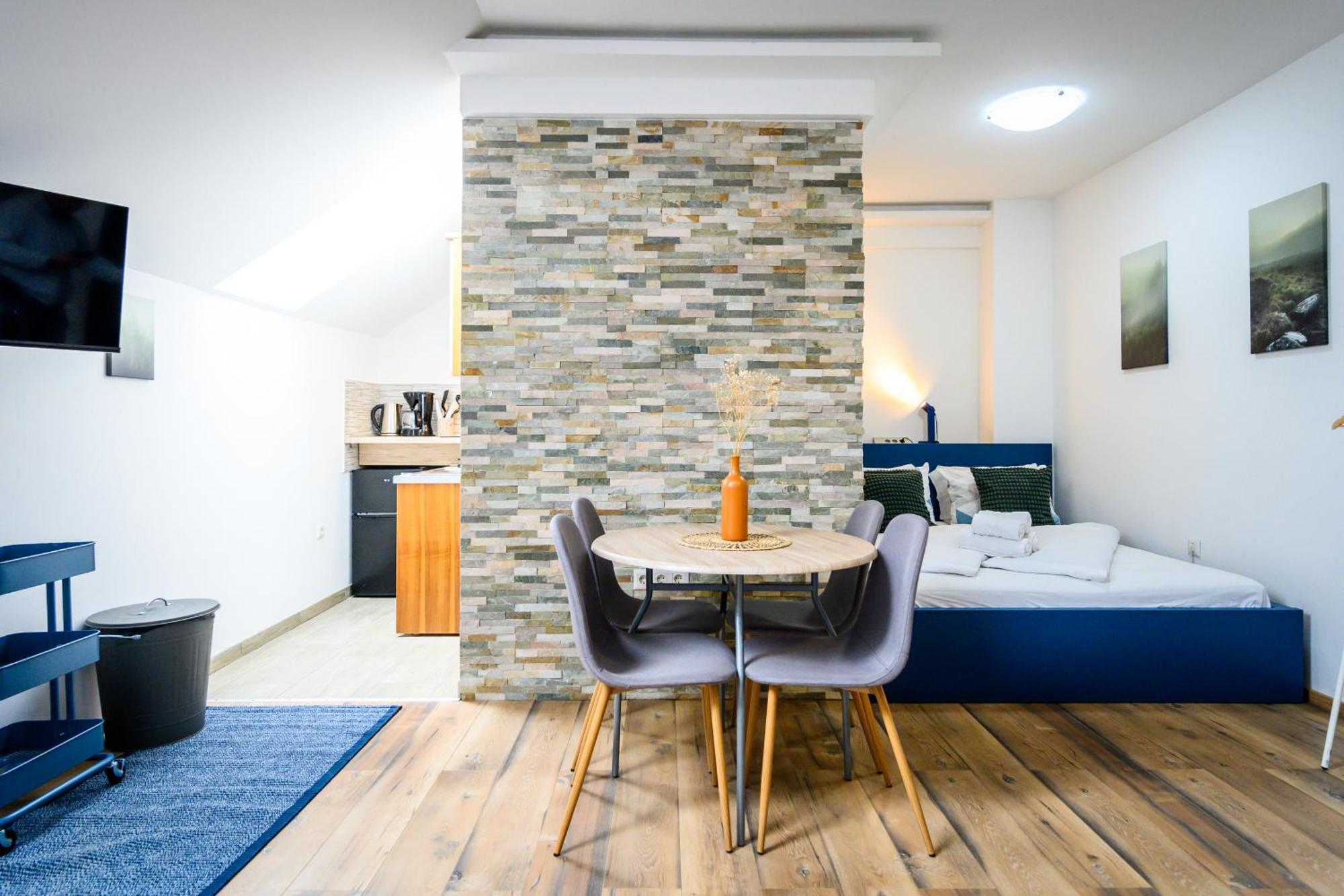 Apartma The Cosy Loft *